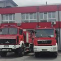 Požar u šumi između Cerja i Popšice, vatrogasci na terenu
