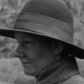 "Ako ne bude nominovana, poludeću!" Reditelj veruje da Sandra Hiler zaslužuje Oskara za ulogu žene prerušene u muškarca…