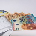 Vučić najavio da će novi minimalac biti oko 400 evra