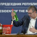 Dvestoto (bukvalno) obraćanje Vučića ove godine: Pokloni, uspesi i starorežimske priče