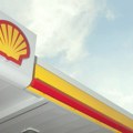 Shell prodaje veliki broj benzinskih stanica i ulaže u punionice