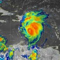 Snimak iz svemira šokirao meteorologe: Ovakav uragan nije nikada viđen, ostrvu preti katastrofa