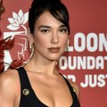 Dua Lipa se neverovatno izblamirala: Albanki se sada smeje ceo svet, morate da vidite i zbog čega