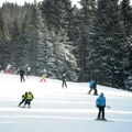 KAKO SVE SPAKOVATI U KOFER ZA ZIMOVANJE? Evo nekoliko praktičnih saveta kako uspešno da se izborite sa ovim izazovom