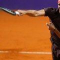 Zverev besan prekinuo meč, pa šokantno izgubio: "Ovo je tenis, poštujte igrače"