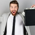 Srbi pronašli način da zarade bez šefa, fakulteta i iskustva! Ovi “smešni” poslovi zvuče kao šala, ali donose…
