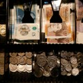 Oporavak izvoza i potrošnja kompanija poduprli britansku ekonomiju
