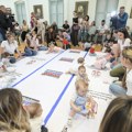 Караван родитељства у Сремским Карловцима: Бити родитељ - најодговорнија улога у друштву