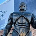 Nakon 15 godina čekanja: Legendarni Robokap dobio svoju statuu u Detroitu