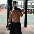 Bivši dečko Milice Todorović se transformisao! Lazar Granić se skinuo, pa pokazao mišićavo telo: Ženama raspalio maštu