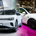 Šta kažu kupci e-automobila u Nemačkoj – Volkswagen ili Tesla?