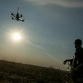 Ukrajina uz pomoć "šišmiša" razara ruske tenkove: Dron nekada prskao pesticid, a sad nosi bombe od 20 kilograma