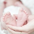 Prve dve bebe rođene u GAK Višegradska u Beogradu, obe sekund posle ponoći