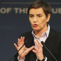 Ana Brnabić opet napada medije, tvrdi da je „brutalno“ napadnuta Vučićeva porodica