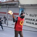 Protest u Istanbulu zbog hapšenja i smene gradonačelnika iz opozicije: Traže ostavku Vlade predsednika Erdogana