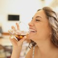 Kardiohirurg upozorava: Mnogi piju ovo svaki dan, a lekari ga zovu „tečna smrt“ – i nije alkohol