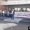 Grupa mladih blokirala Filozofski fakultet u Novom Sadu, dekanat traži da univerzitet obezbedi nesmetan rad