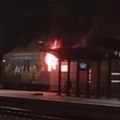 Pohapšeni vandali koji su zapalili BG voz u Batajnici