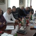 Министар пољопривреде Мартиновић на састанку са малинарима обећао помоћ (ВИДЕО)