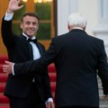 Da li će predsednik Francuske pozvati premijera iz "neprijateljske stranke" i šta to znači za Evropu?