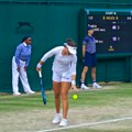 Podvig srpskog teniskog čuda (17) na Vimbldonu: Izbacila drugu nositeljku i prošla u četvrtfinale