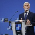 Kina prekinula sve veze sa českim predsednikom jer se sastao sa Dalaj Lamom