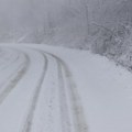Putevi Srbije upozoravaju zbog snega i poledice koje su najkritičnije deonice