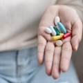 Od problema sa varenjem do srca: Pet pokazatelja da preterujete sa suplementima