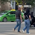 „Pritisak na tlak“ snimio Leskovac: „Ovakve scene sa skuterima nisam video nigde!“ – A onda ismejao policajce