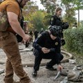 (Foto) Ruski napad na stambenu zgradu u Harkovu: Poginule tri osobe, među kojima i dete, ranjeno 37 ljudi