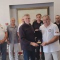 Plaketa Narodnom pozorištu „Zoran Radmilović” za učešće u obeležavanju Dana rezervnih vojnih starešina
