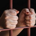 Prva žena osuđeni pedofil u Srbiji: Margita zlostavljala ćerku (12) prijateljice, na saslušanju obe šokirale