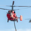 [FOTO REPORTAŽA] Kako je Helikopterska jedinica MUP-a Srbije gasila požar u Bloku 70 na Novom Beogradu: “Vatreno“…