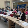 Odbornici usvojili Poslovnik o radu Skupštine grada Pirota. Zbog predloženog amadmana, opozicija glasala protiv