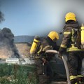 Gori fabrika sa opasnim materijama: Veliki požar u Boru, vatra buknula na prizemlju, stihija se proširila na tri sprata