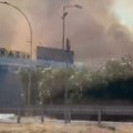Grčka u plamenu! Bukti požar, čuju se stravične eksplozije! (foto/video)
