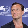 Najkontroverzniji film u Veneciji večeras će imati premijeru: Džud Lo kao Vladimir Putin
