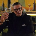 Zalizao se, obukao crno odelo! Izigrava bosa: Kristijan Golubović posle raskida sa ženom izašao u provod, a evo šta radi…