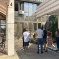 Drama u Rektoratu u Kragujevcu (VIDEO)