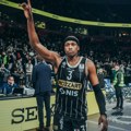 Iz crno-belog prešao u crveno-beli dres: Razišli se Nilikina i Partizan, Francuz u Pireju