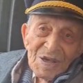 "Vučić je toliko zadužio ovu zemlju i bori se i dalje" Deka Vukosav (106) za Alo!: Podržavam predsednika svom snagom (video)…