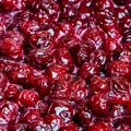 Dvogodišnja devojčica upala u kazan u kom se kuvao džem, hitno prebačena u bolnicu!