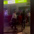 Pao lampion u centru Ivanjice i povredio dvoje ljudi – hitno prevezeni u Čačak (VIDEO)