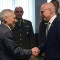 Vučević sa Bocan-Harčenkom: Srbija opredeljena da ostane vojno neutralna