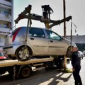 Drama u Kragujevcu: Bahati vozač automobila napao radnika JKP Šumadija