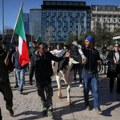 Italijanski poljoprivrednici demonstriraju protiv birokratije i jeftinog uvoza
