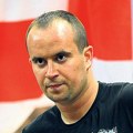 Pre 11 godina ubijen je vođa navijača Crvene zvezde Velibor Dunjić Roditelji i brat objavili čitulju: "Čuvamo uspomenu na…