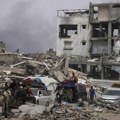 Izrael će možda omogućiti humanitarnim grupama u Gazi da budu zadužene za neprehrambenu pomoć
