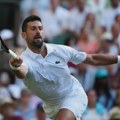 Novakov ''rolerkoster'' na startu Vimbldona i pobeda posle četiri seta