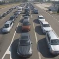 Gužve na graničnim prelazima se nastavljaju Oglasio se AMSS